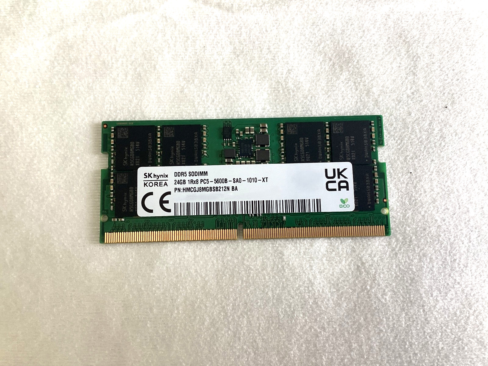 SK hynix 24GB SoDimm DDR5-5600B PC5-44800 1Rx8 Non-ECC 1.1V HMCGJ8MGBSB212N