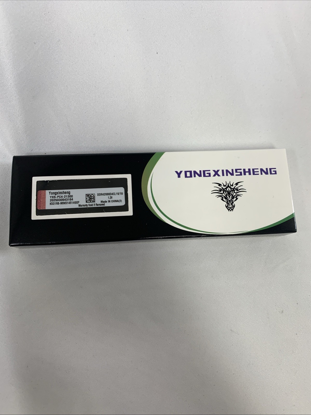 Yongxinsheng 16GB 1x16GB DDR4 2666MT/s CL19 Desktop Memory – Black