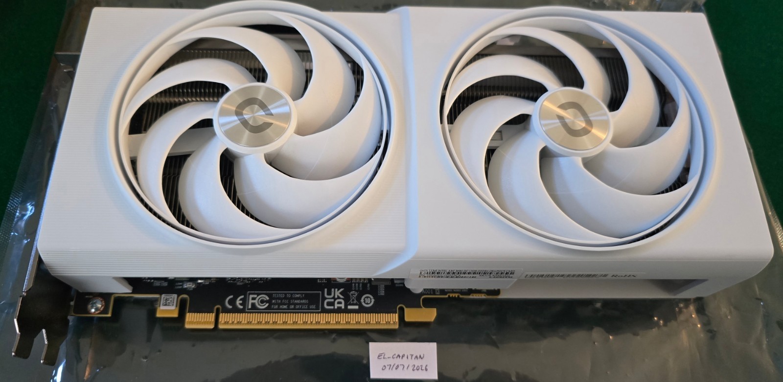 ONIX LUMI Arc B580 12GB GDDR6 PCI Express 4.0 x8 ATX Graphics Card 8346-00278