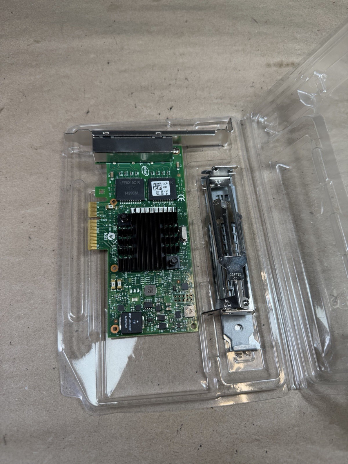 Dell X8DHT Intel i350-T4 Quad-Port GbE 1GB RJ45 Ethernet Server Adapter Standard