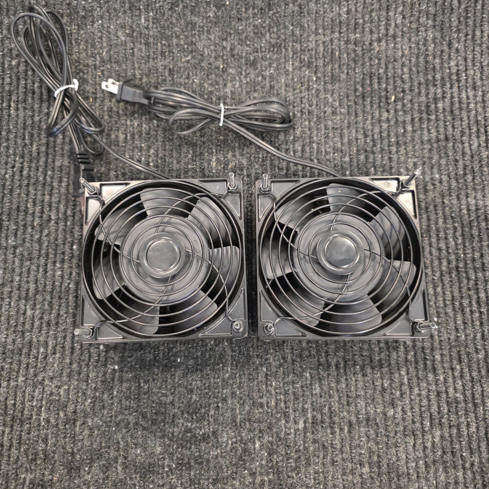 AC Infinity Cooling Muffin Fan 115V AC 110 CFM Ball Bearing 5″ HS1238 PAIR (2)