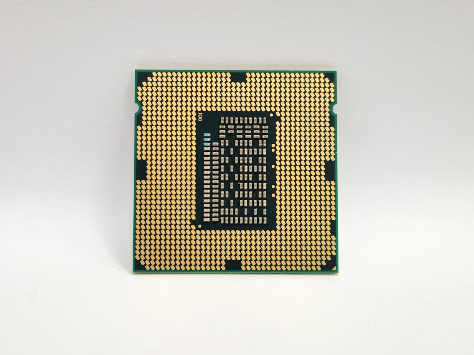 2nd Gen Intel Core i7-2600 CPU 3.40GHz (Turbo 3.80GHz) 4-Core 8MB LGA-1155 SR00B