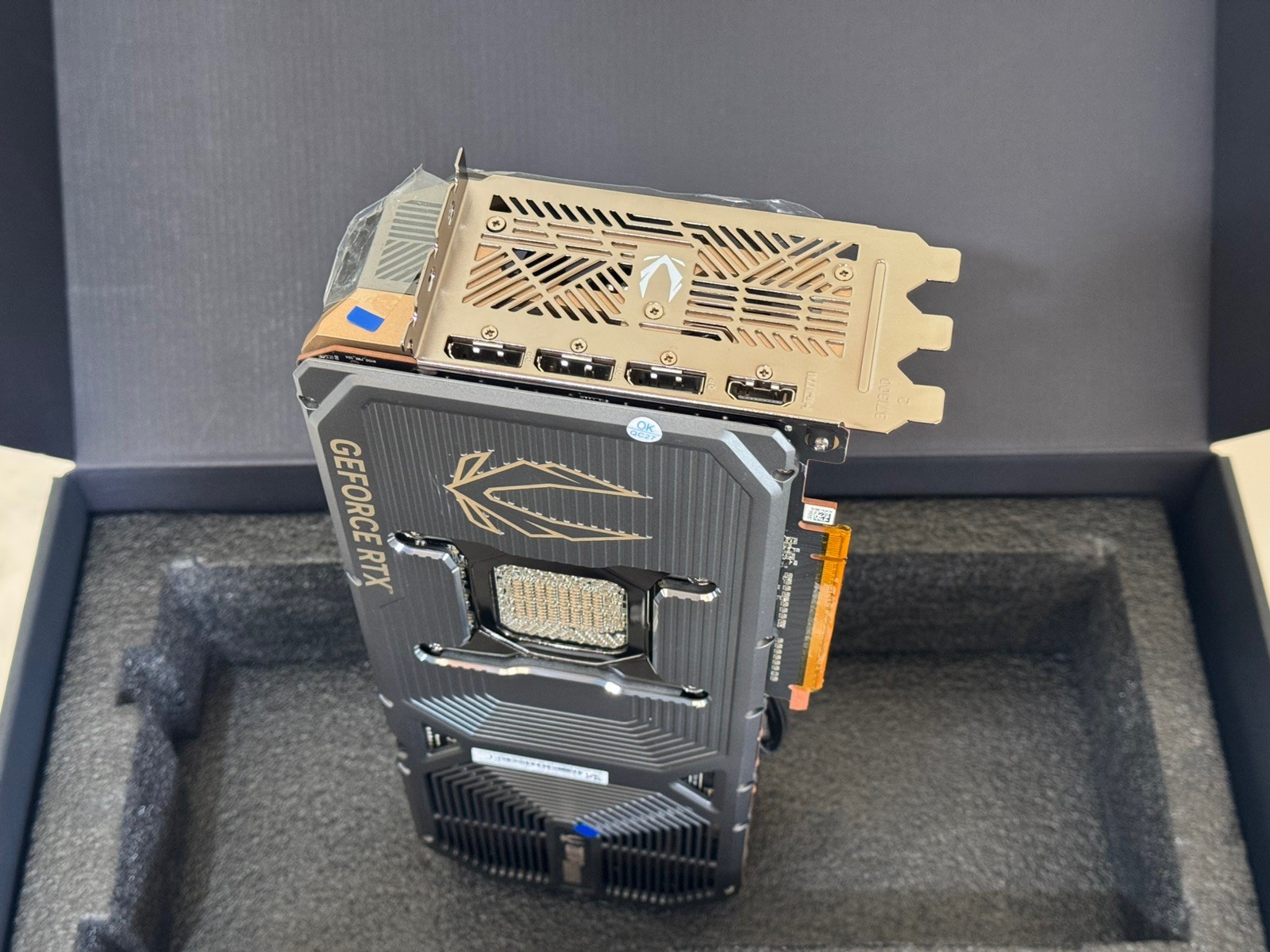 ZOTAC Gaming RTX 5090 AMP Extreme Infinity No Core & VRAM parts only AU stock