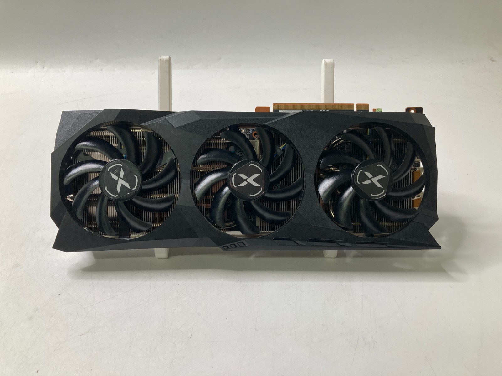 XFX SPEEDSTER SWFT 309 Radeon RX 6700 XT 12GB GDDR6 -Damaged PCB