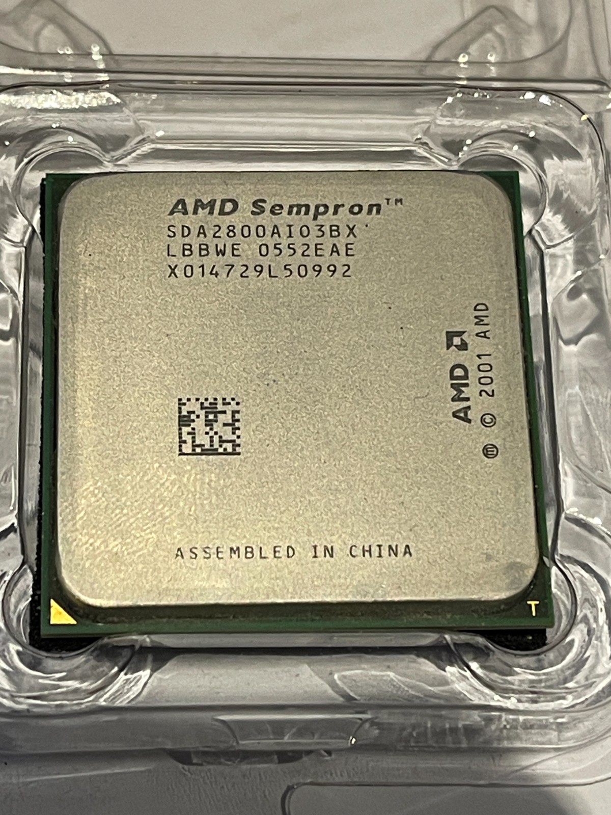 AMD Desktop Sempron 2800+ Processor 1.60 GHz 256 KB SDA2800AIO3BX Socket 754 CPU