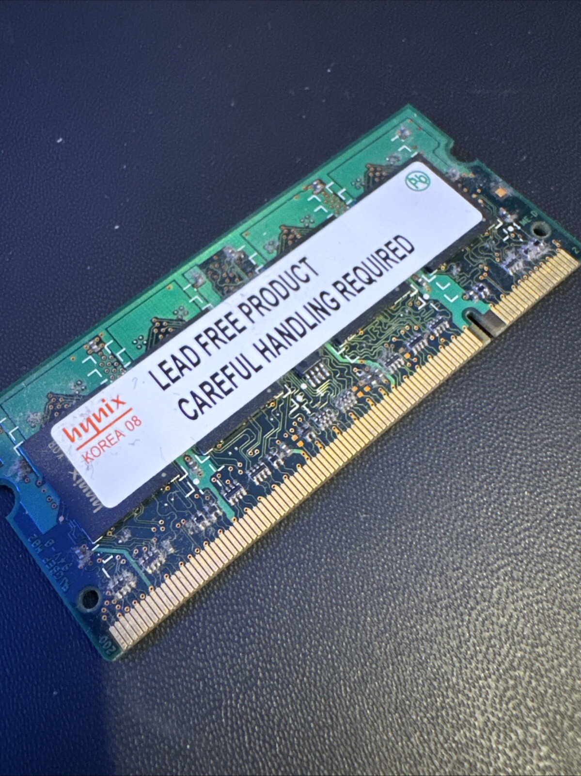 Hynix 512MB DIMM 533 MHz DDR2 Memory (HYMP564S64BP6C4)