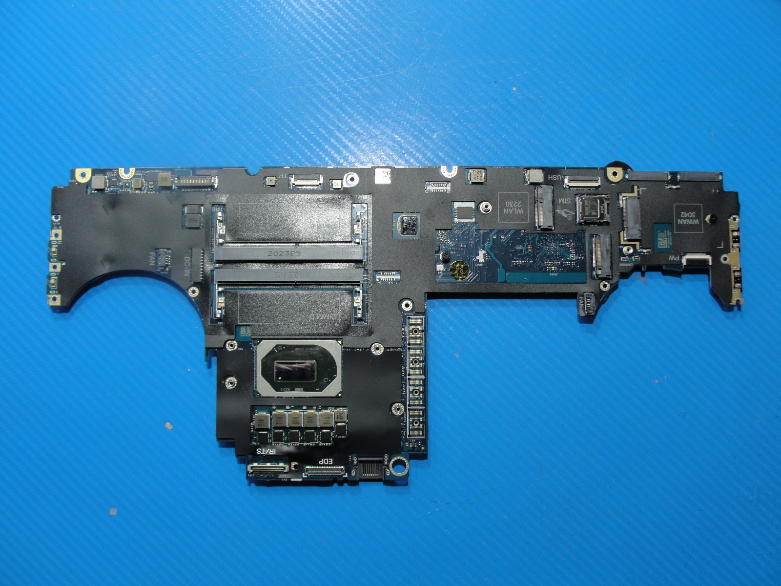 Dell Precision 7550 15.6″ Intel Xeon W-10855M 2.8GHz Motherboard LA-H281P 0GCHK