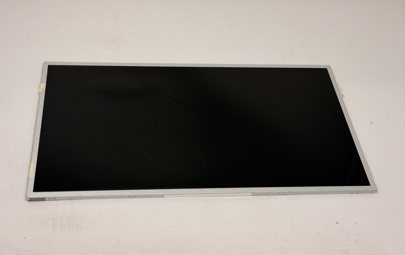 Genuine HP LCD 17.3″ Screen Display Panel- B173RW01 V.5- GRADE B