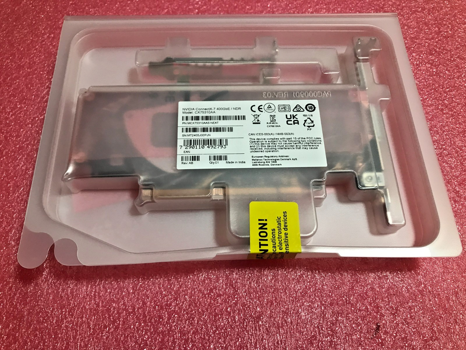 NEW MCX75310AAS-NEAT NVIDIA ConnectX-7 400GbE NDR IB 1-Port OSFP HHHL Adapter