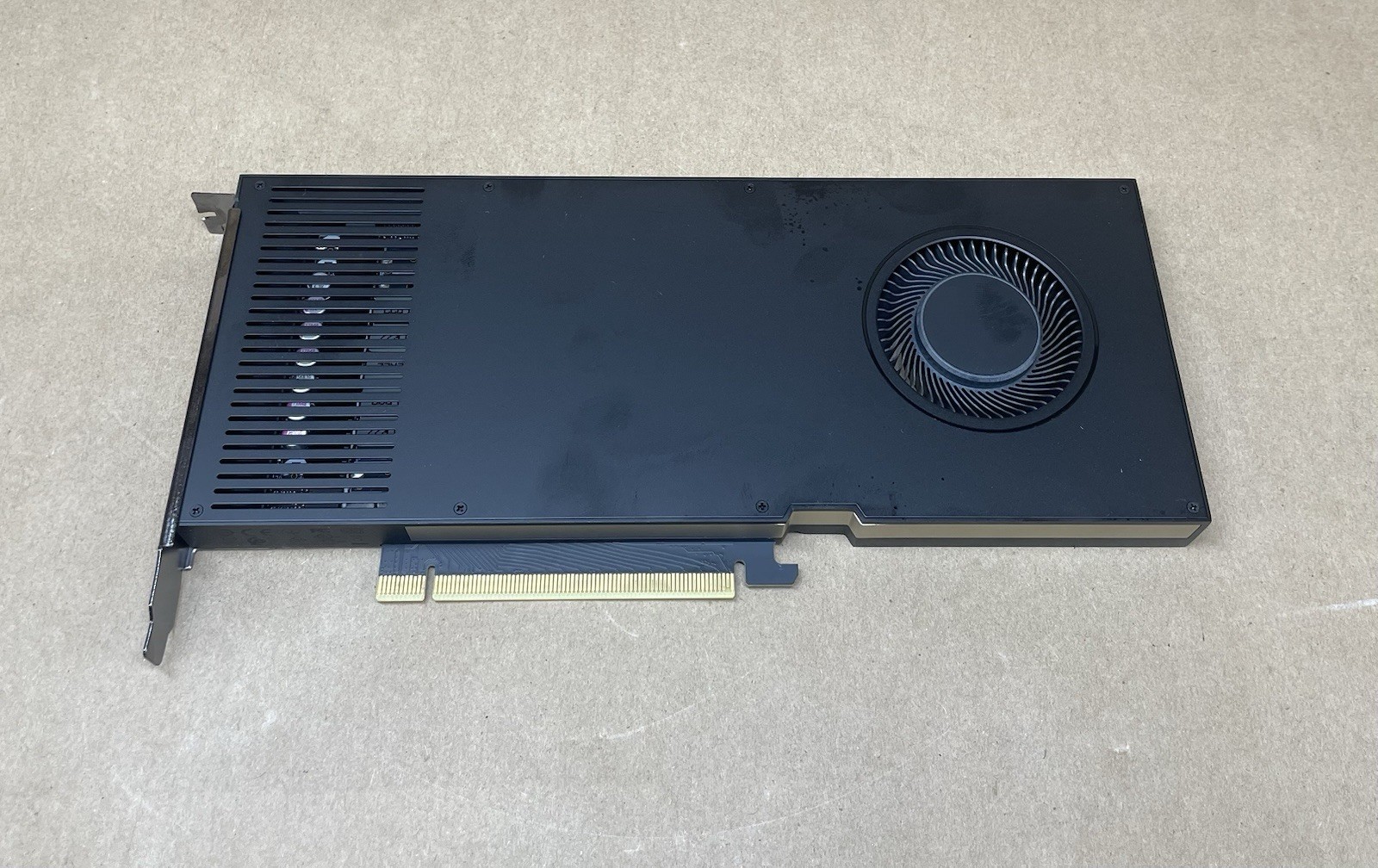 PNY NVIDIA RTX A4000 16GB GDDR6 PCIe x16 DisplayPort CUDA Multi-Monitor