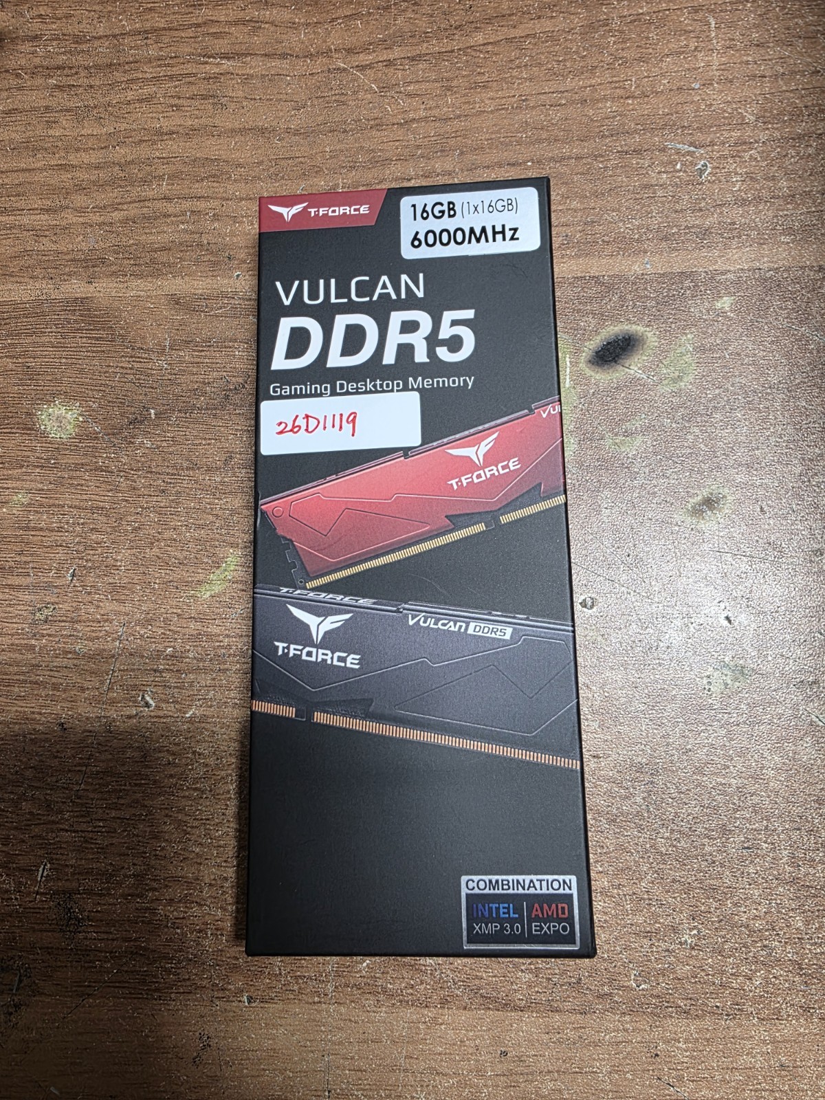 Team Group RAM Team D5 6000 C30 Vulcan black 16 GB DDR5 3000 FLBD516G6000HC3001