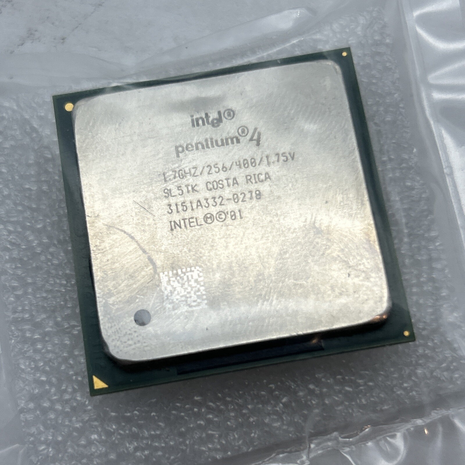 Intel 1.7 GHZ SL5TK P4 1.7Ghz / 256 / 400 / 1.75V Socket 478 CPU SL5UG