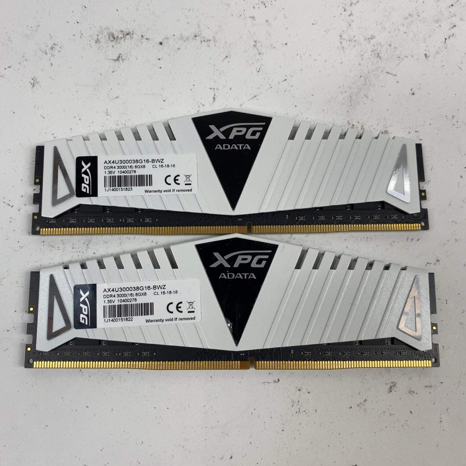 ADATA XPG 16GB (2x8GB) RAM DDR4 3000MHz AX4U300038G16-BWZ