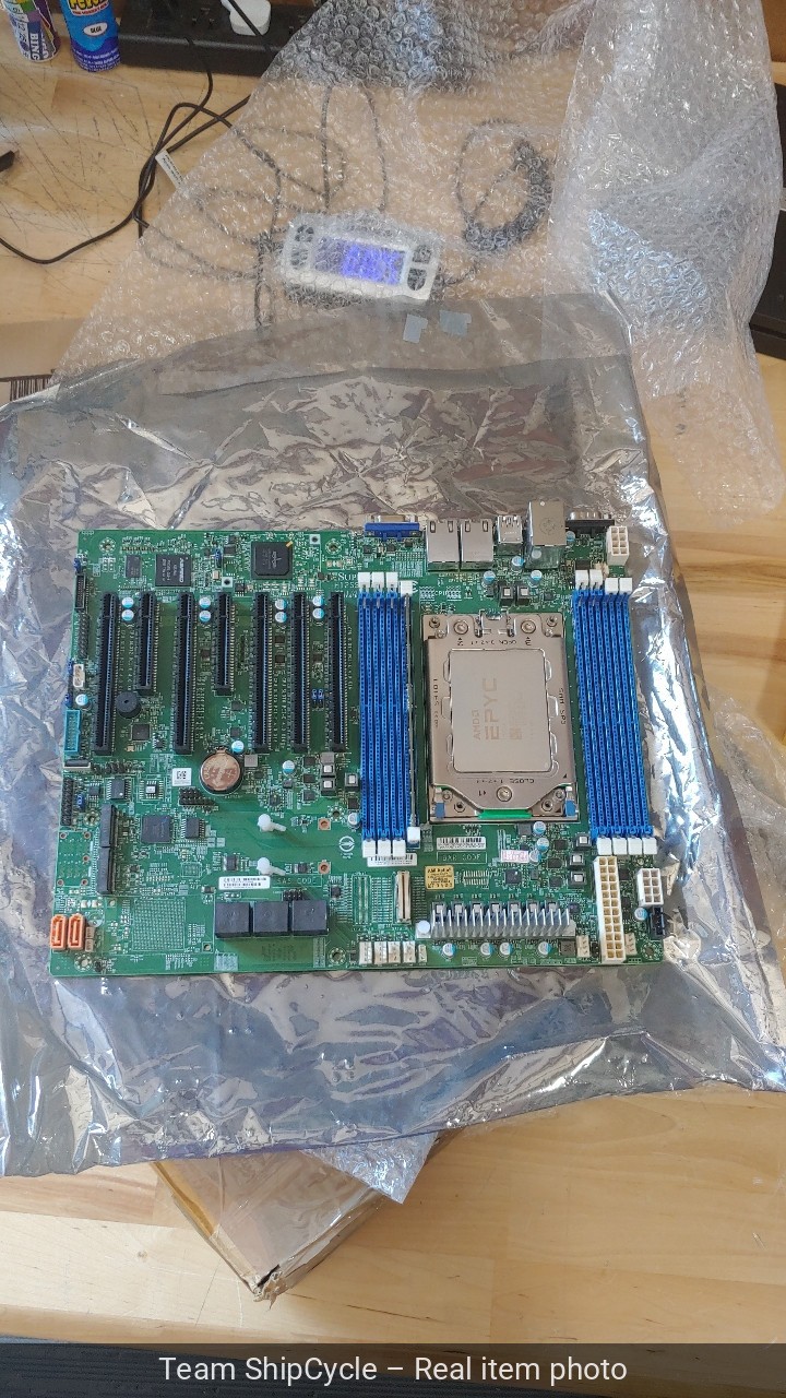 PARTS! AMD EPYC 7302P 16C 32T CPU Supermicro H12SSLi SP3 8GB DDR4 Server Board