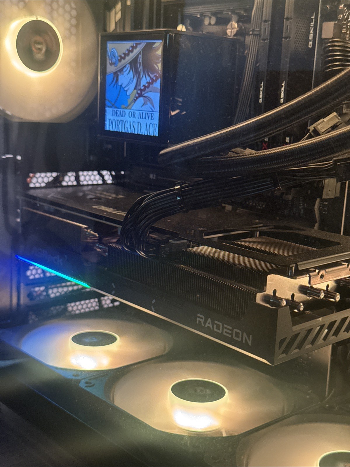ASROCK RADEON RX 9070XT 16GB CHALLENGER GRAPHICS CARD