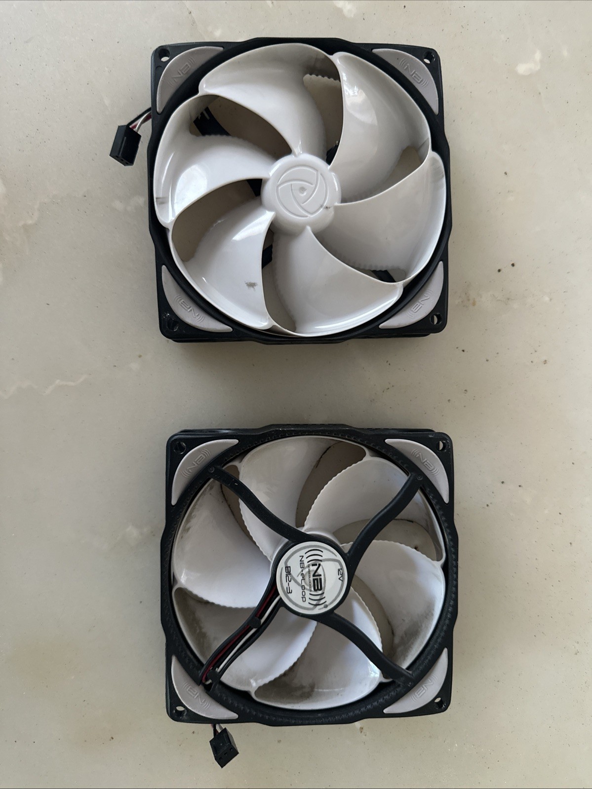 NOISEBLOCKER NB-eLoop Fan B12- 3 2 Used Fans
