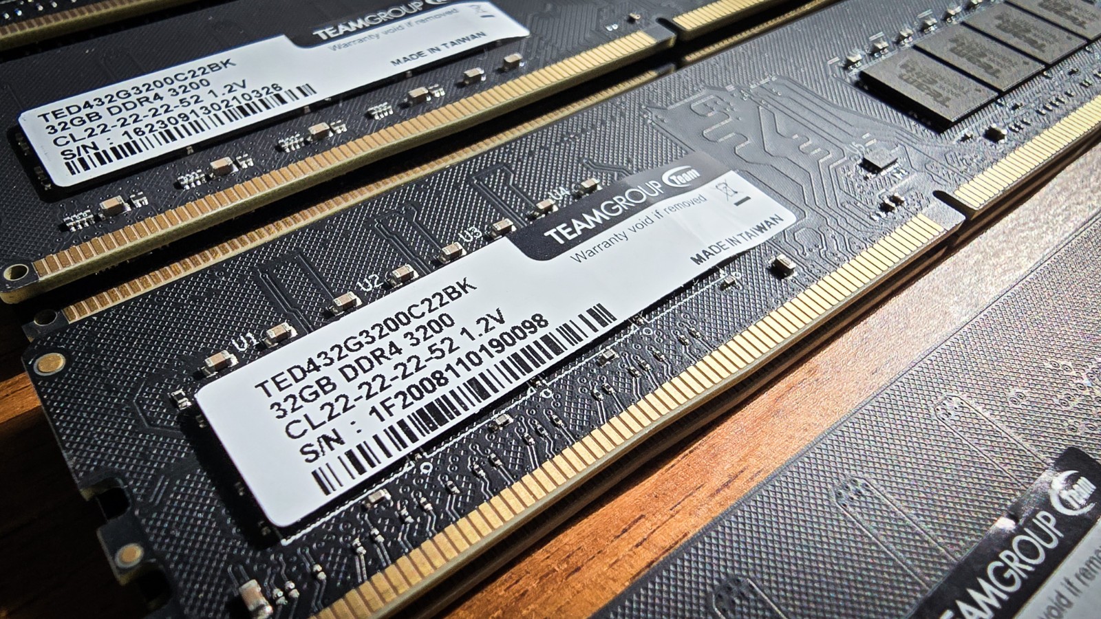 TEAMGROUP Elite DDR4 64GB Kit (2 X 32GB) 3200Mhz (PC4-25600) CL22 Unbuffered Non