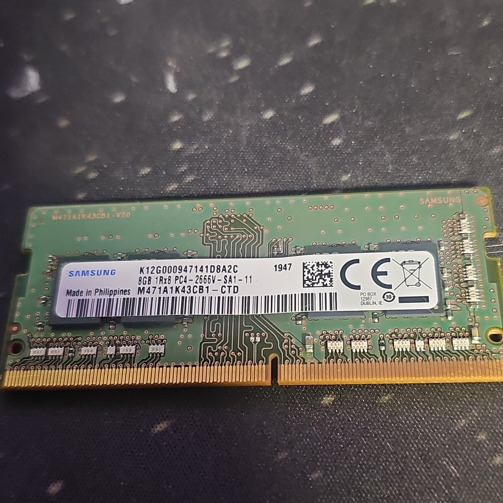 Samsung 8GB DDR4 SO-DIMM PC4-2666V 260-Pin Non-ECC RAM M471A1K43CB1-CTD