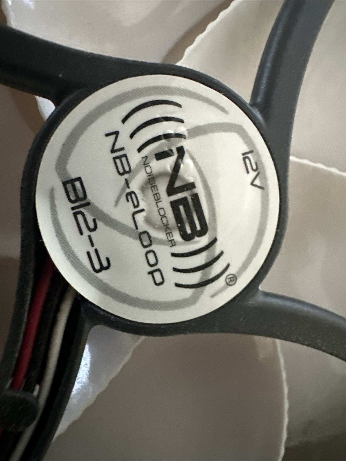 NOISEBLOCKER NB-eLoop Fan B12- 3 2 Used Fans