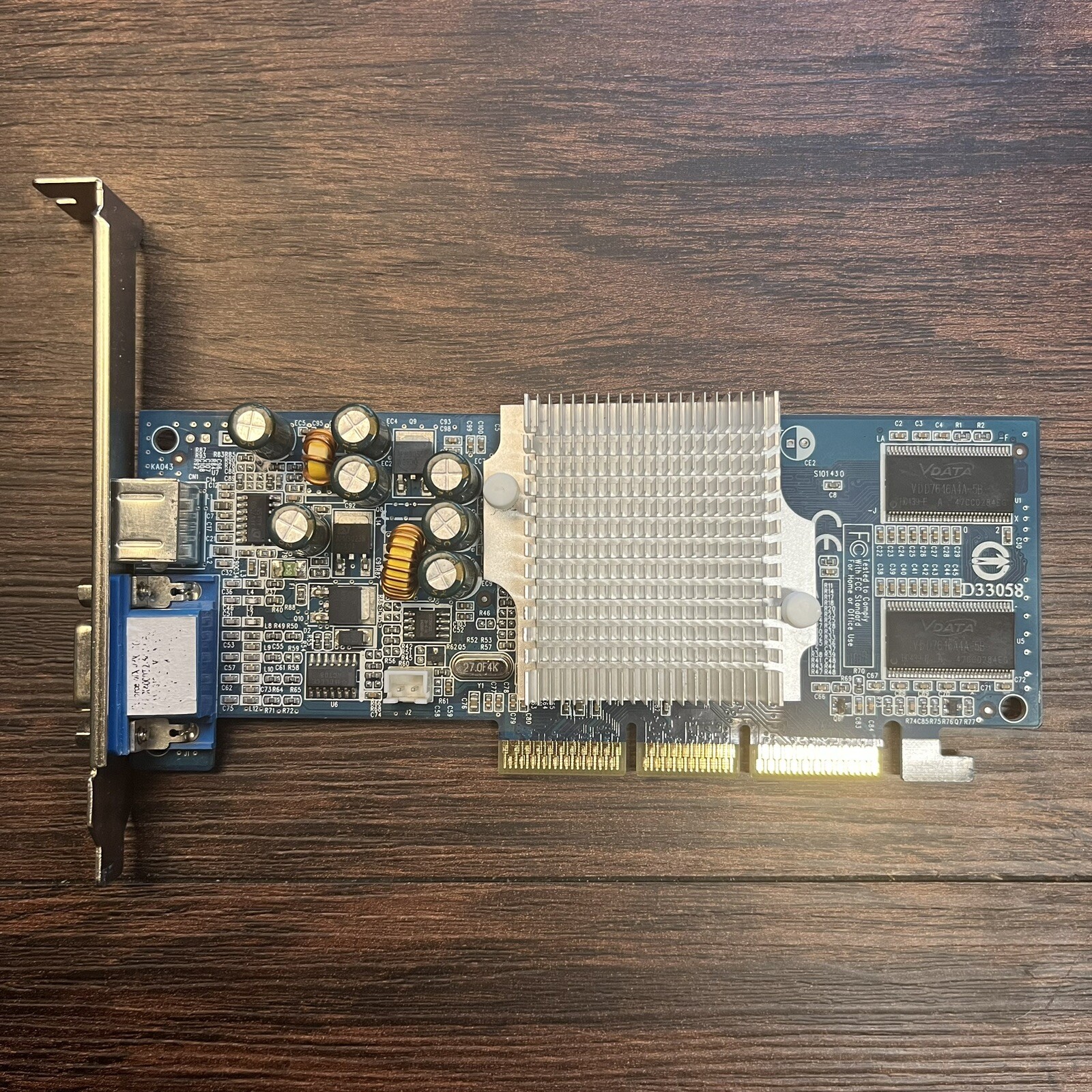 Nvidia GeForce 4 MX4000 64MB AGP Video Card VGA S-Video