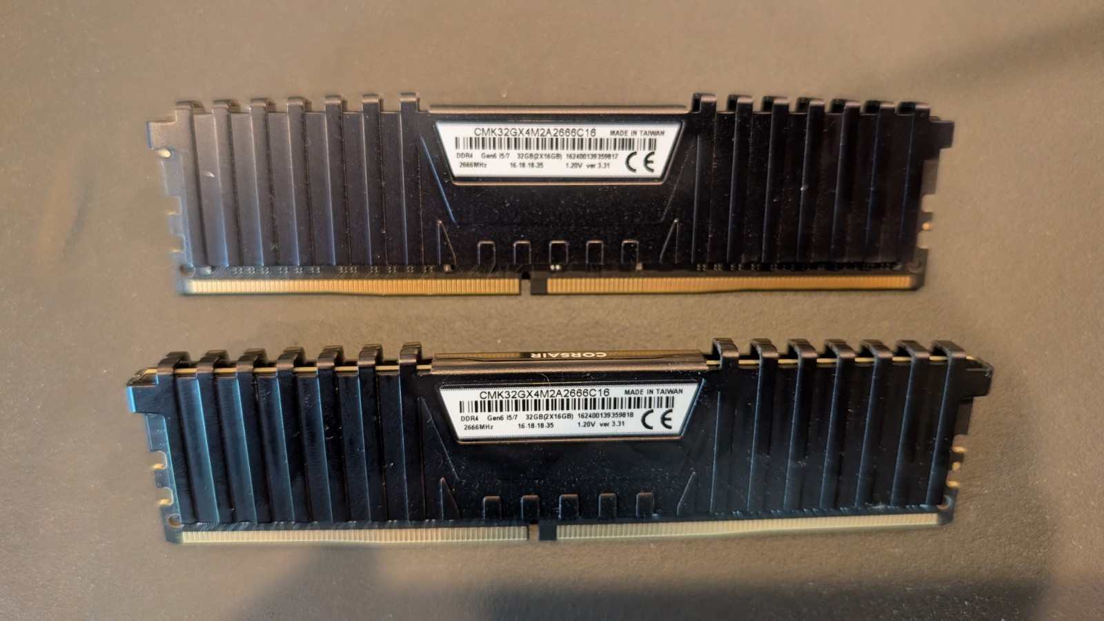 Corsair Vengeance LPX DDR4 2666mhz Dual Memory Kit – Black – 32gb – 2x16gb pair