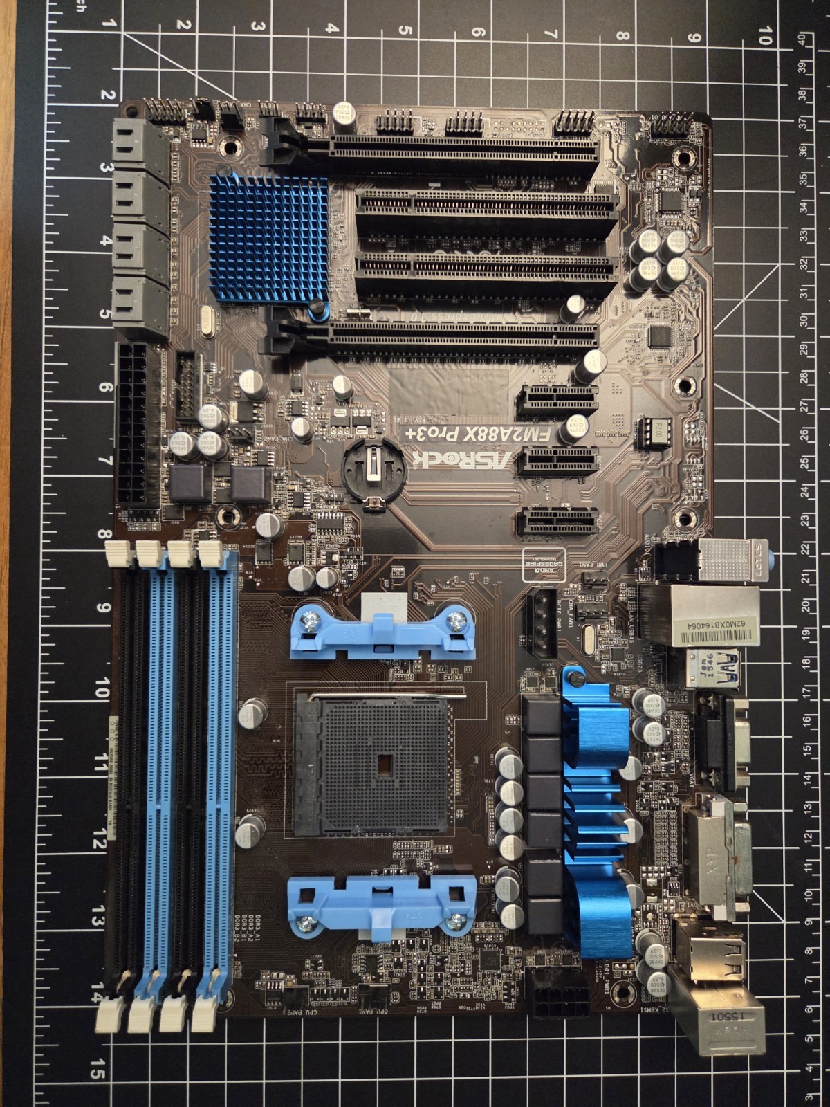 ASRock FM2A88X Pro3+ ATX Motherboard. Socket FM2+ & FM2. Tested.