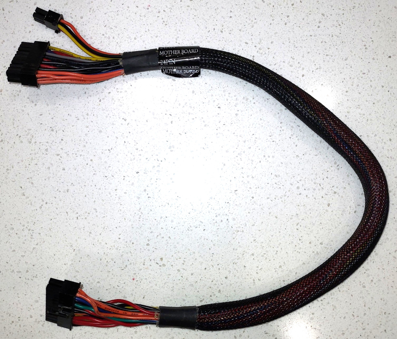 24-Pin ATX Motherboard Power Cable 20+4 Pin PSU Lead – Power Sleeved 22″