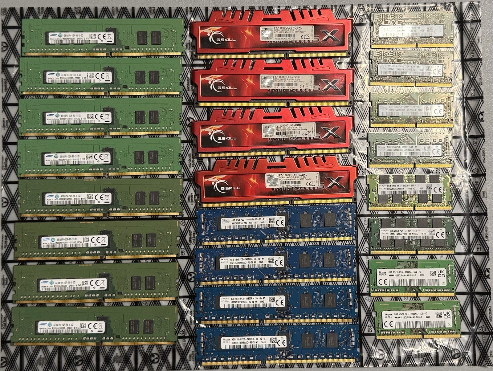 LOT OF 24 MIXED BRAND MEMORY RAM Laptop Desktop DDR3 DDR4 4GB 8GB DIMM SODIMM