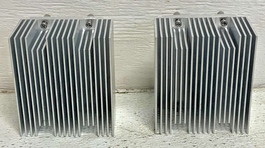 Lot of 2 Intel Aluminum Heatsink Compatible LGA771 E30338-002 CCI Screw Down
