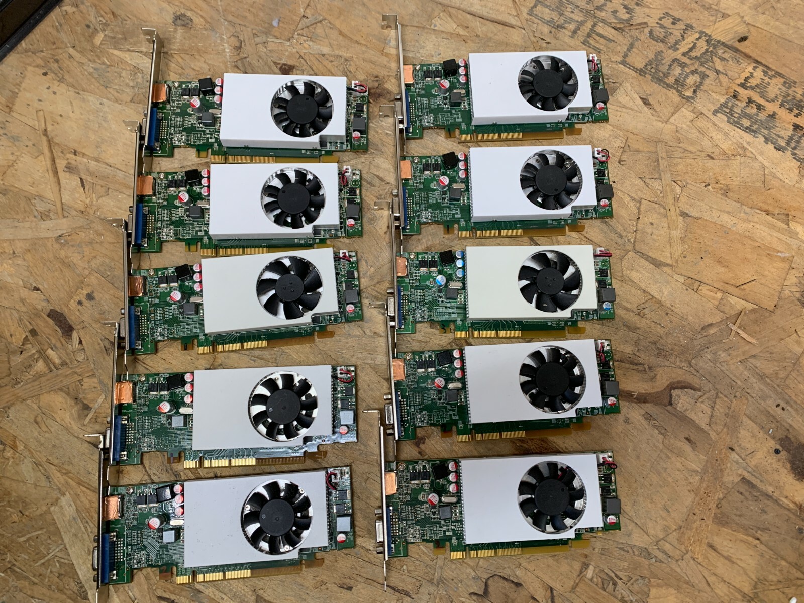 Lot Of 10 Lenovo Radeon HD 8570 1gb VGA HDMI Video Graphics Card FRU 03T7148