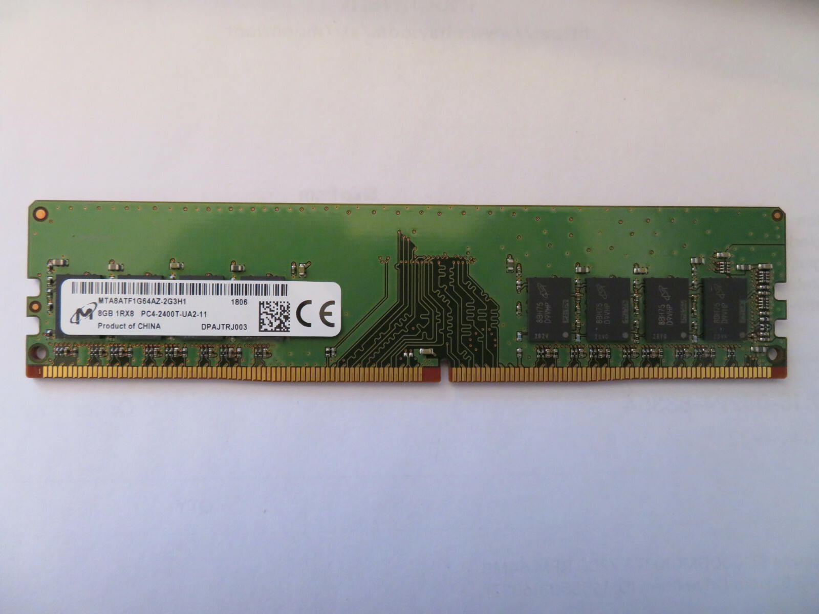 Micron 8GB (1X8GB) PC4-19200 DDR4-2400MHz CL17 Desktop RAM MTA8ATF1G64AZ-2G3H1