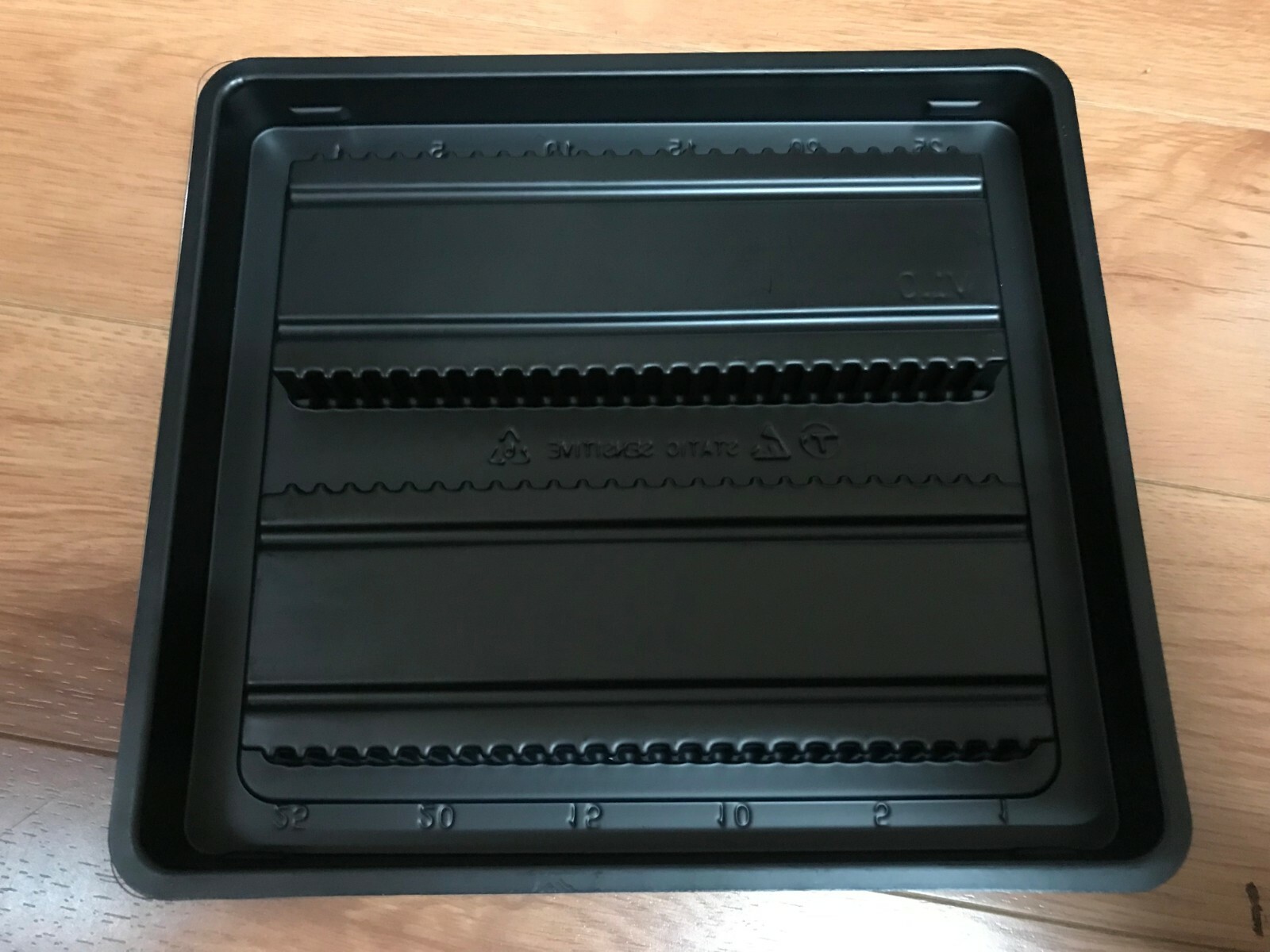 Memory Modules Tray For SODIMM DDR DDR2 DDR3 – Fits 50 PCS Lot oF 13