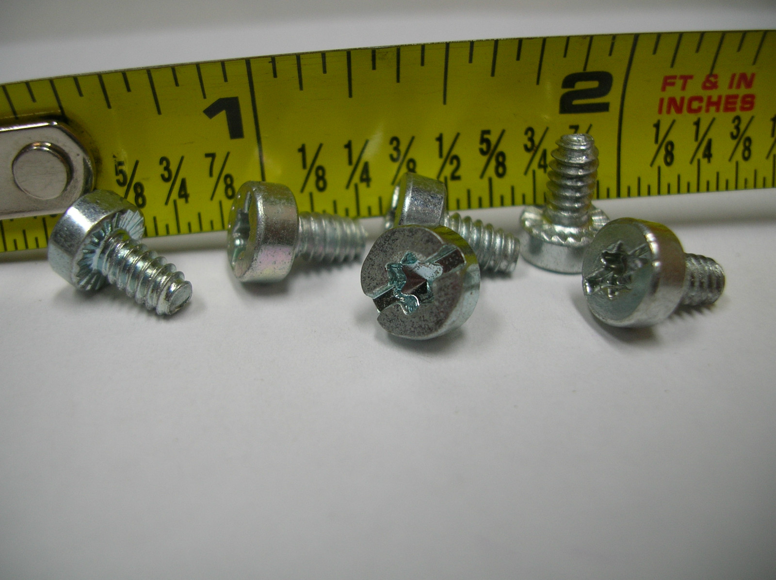8 X Compaq HP Dell HDD Hard Drive Sliding Rail Mounting Screws 6-32