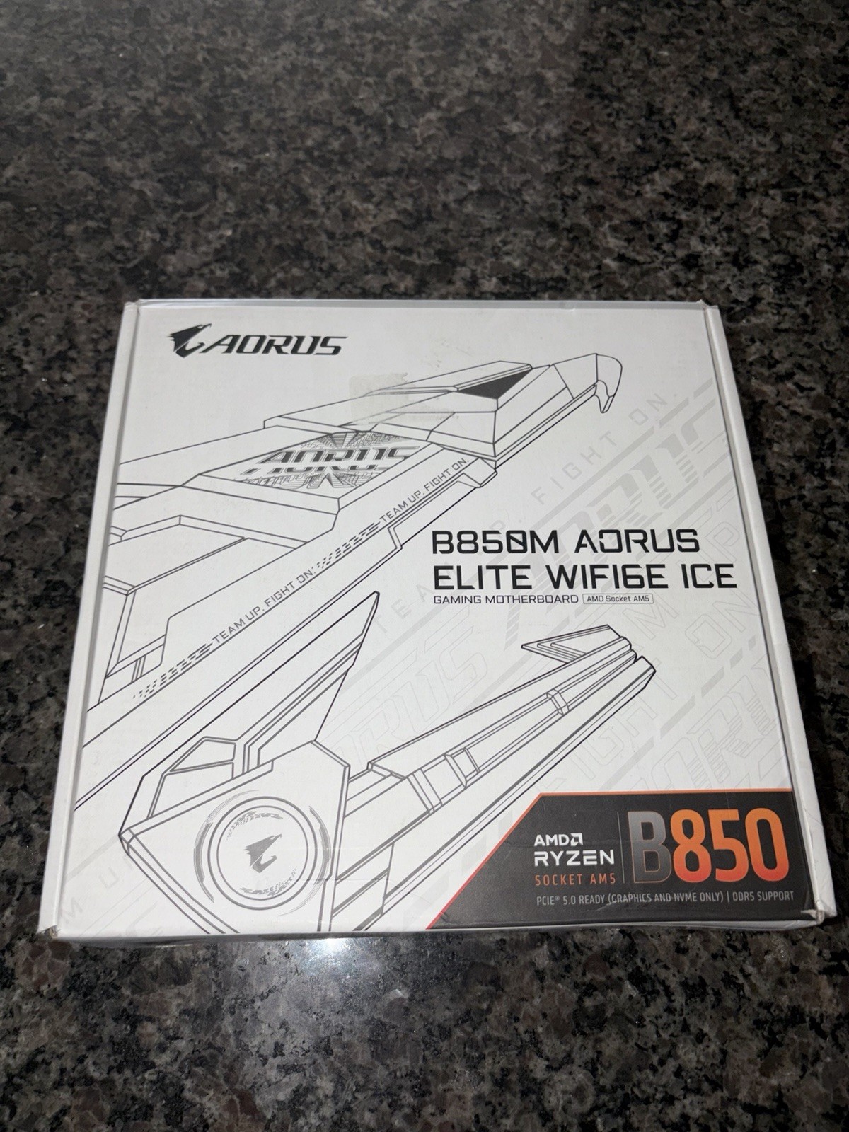 Gigabyte B850M AORUS Elite WiFi6E Ice AMD AM5 Motherboard MicroATX DDR5