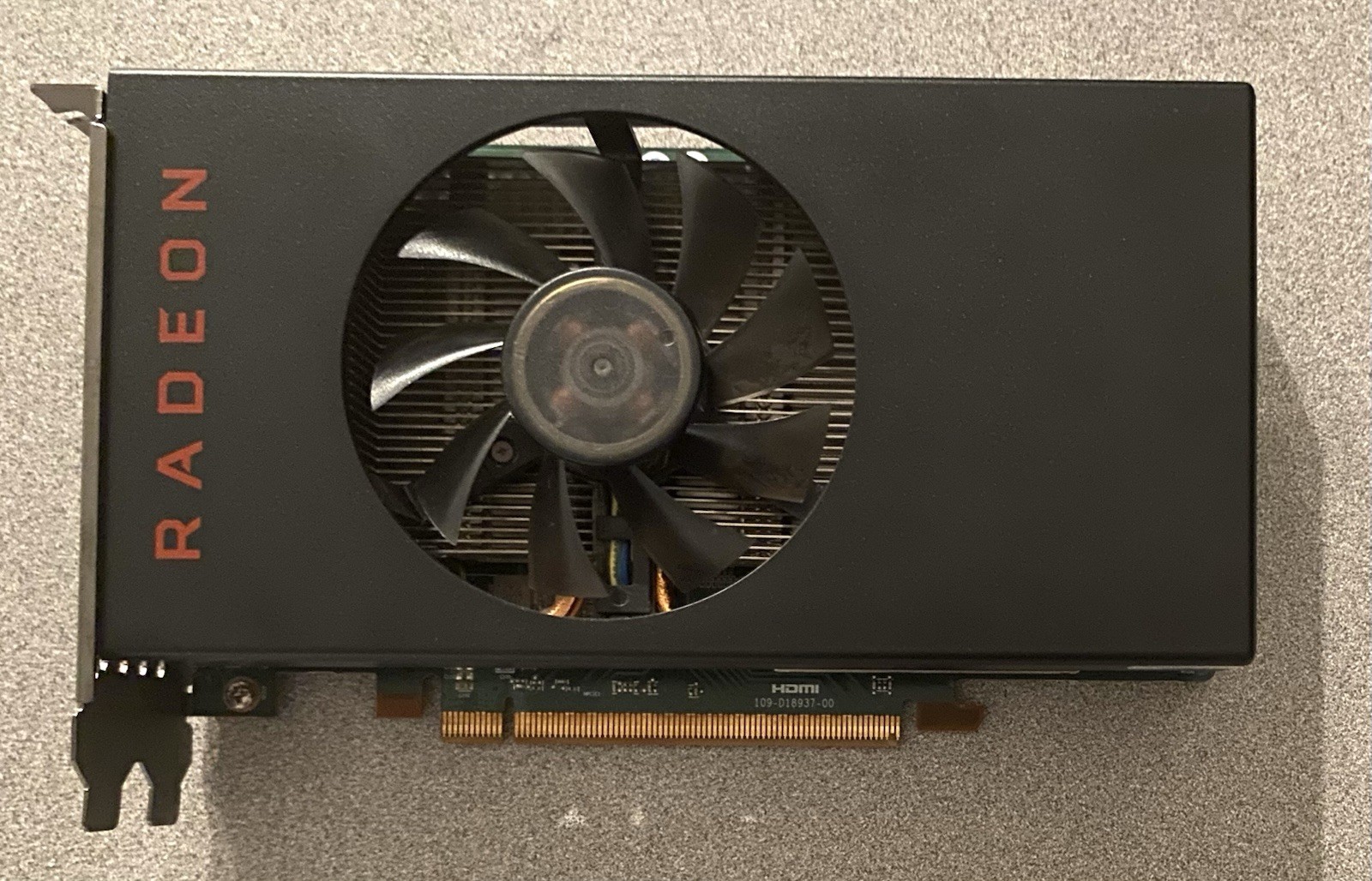 Dell AMD Radeon RX 5600 6 GB GDDR6 Dual-Slot Graphics Card GPU