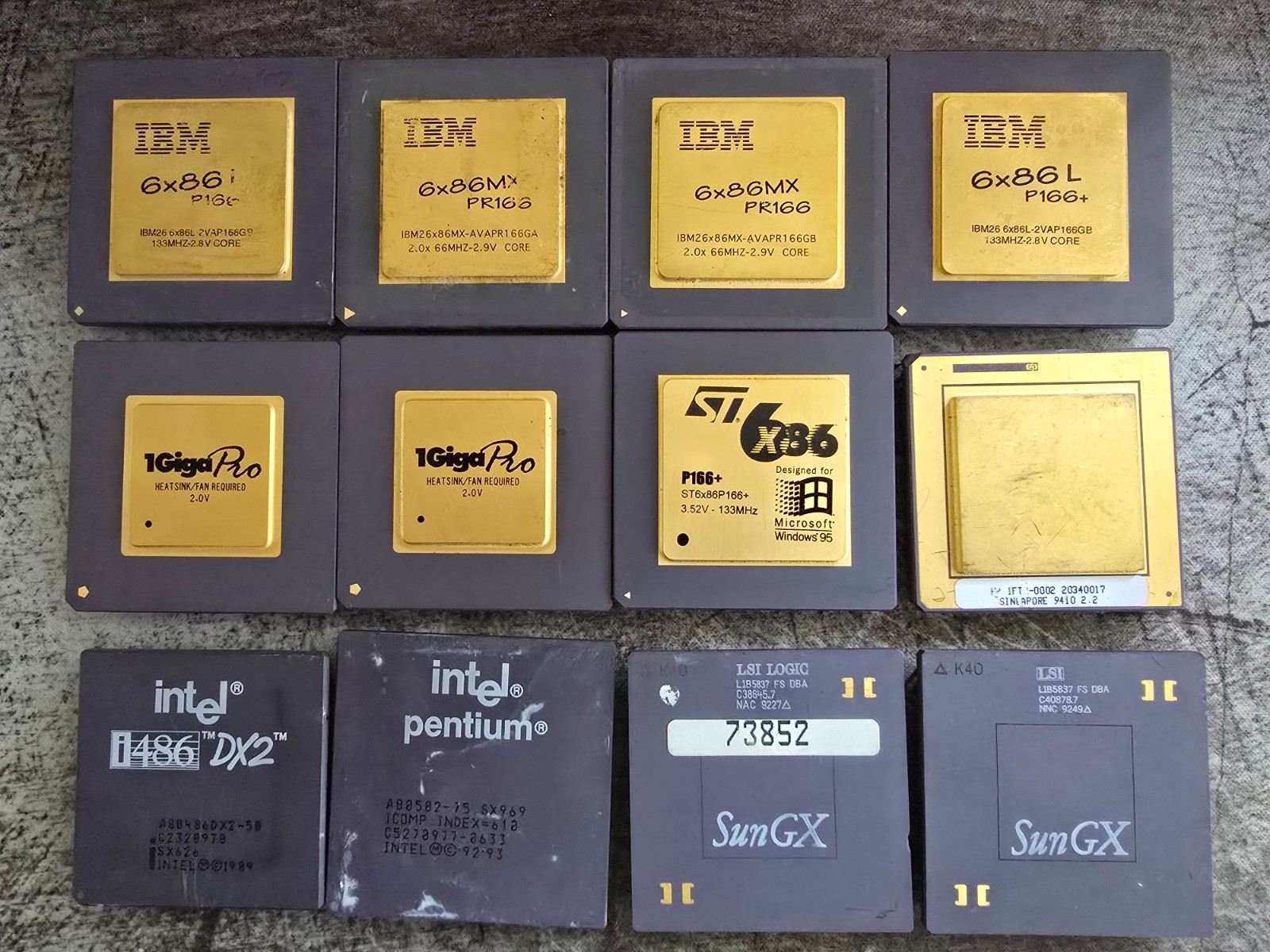 Lot of 12 Vintage Ceramic CPUs IBM 6×86 Intel Pentium 486 Gold Pins