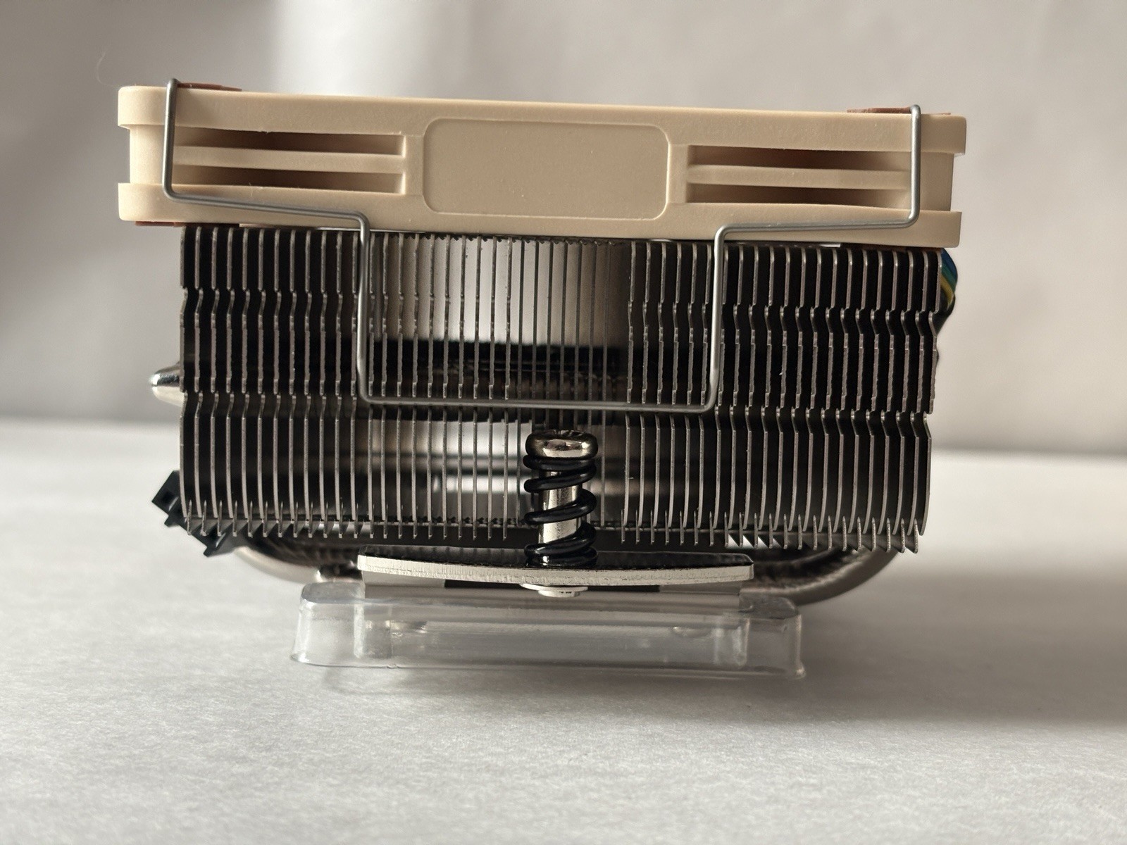 Noctua NH-L9x65, Premium Low-Profile CPU Cooler – 65mm Fan – Intel & AMD