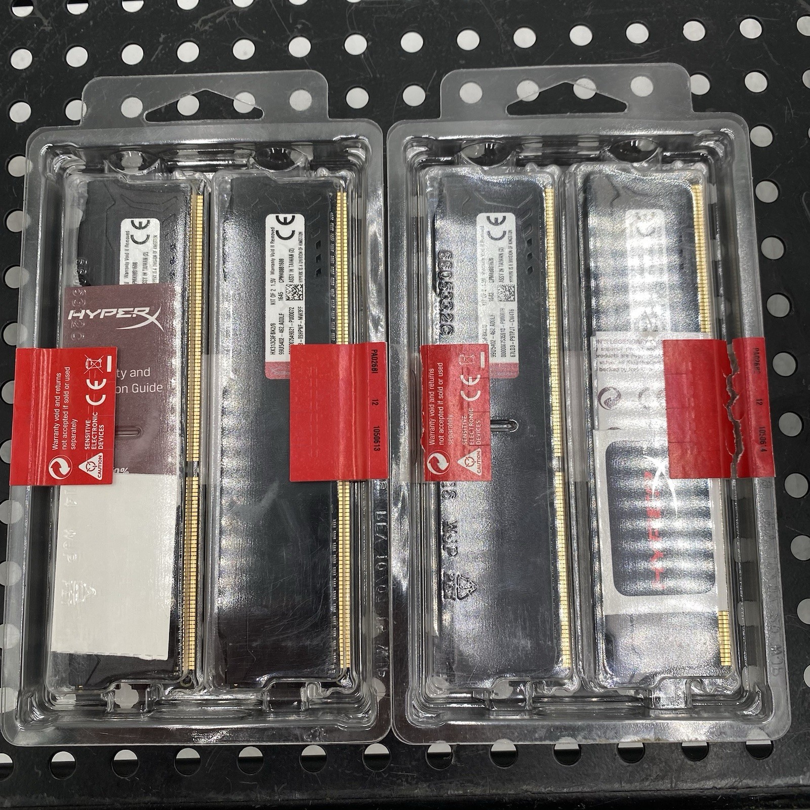 LOT OF 2 HYPERX 8GB MEMORY KIT DDR3-1333 CL9 240
