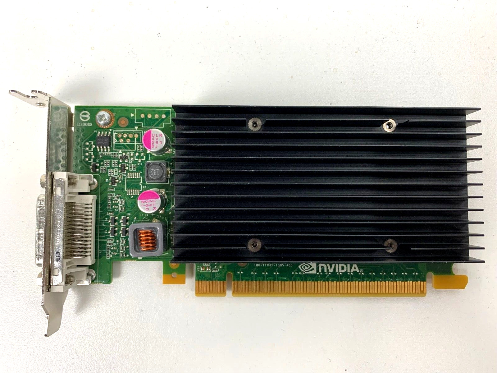 NVIDIA NVS 300 GRAPHICS 512MB DDR3 Video Card DMS-59 Low Profile HP 632486-001
