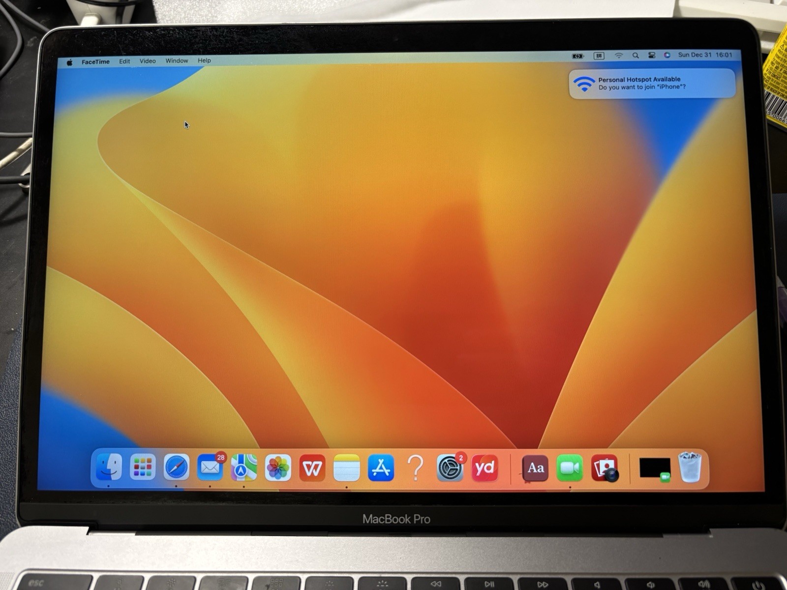 Apple LCD Screen Assembly 13″ MacBook Pro A1706 A1708 2016-2017 Gray No Camera