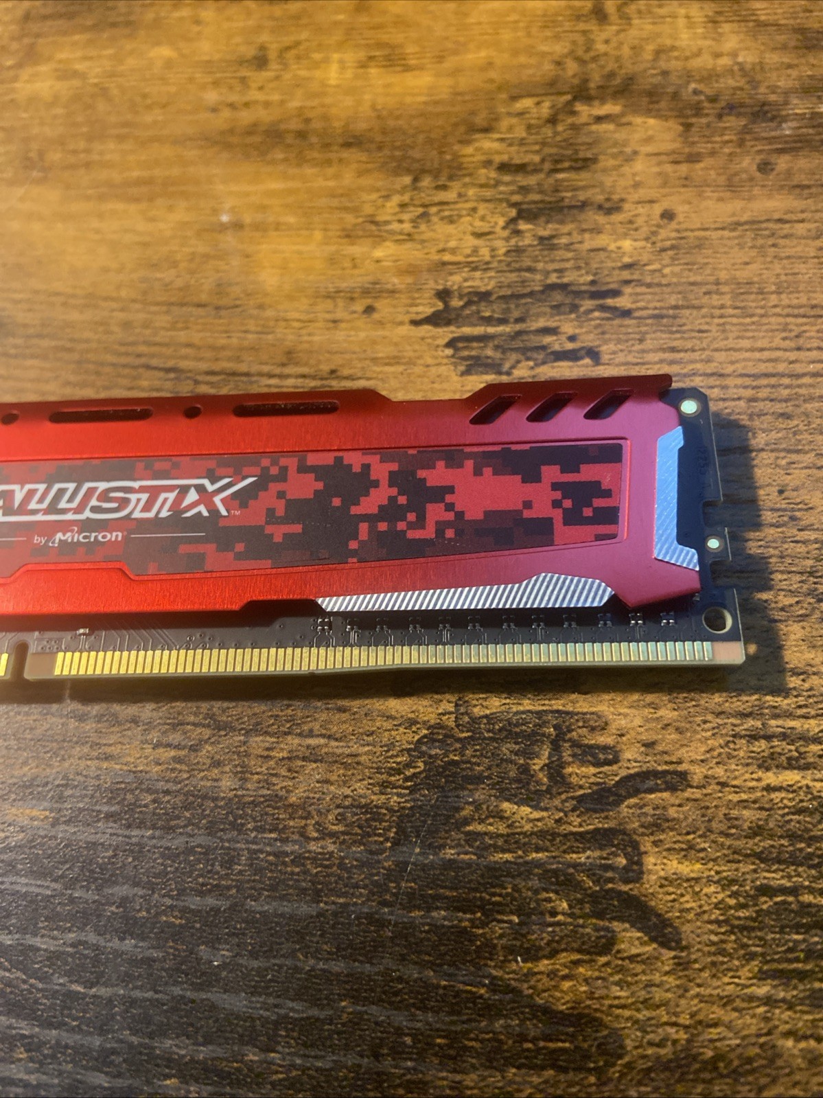 Crucial Ballistix Sport LT Red 8GB DDR4 3200 MHz RAM BLS8G4D32AESEK PC Computer