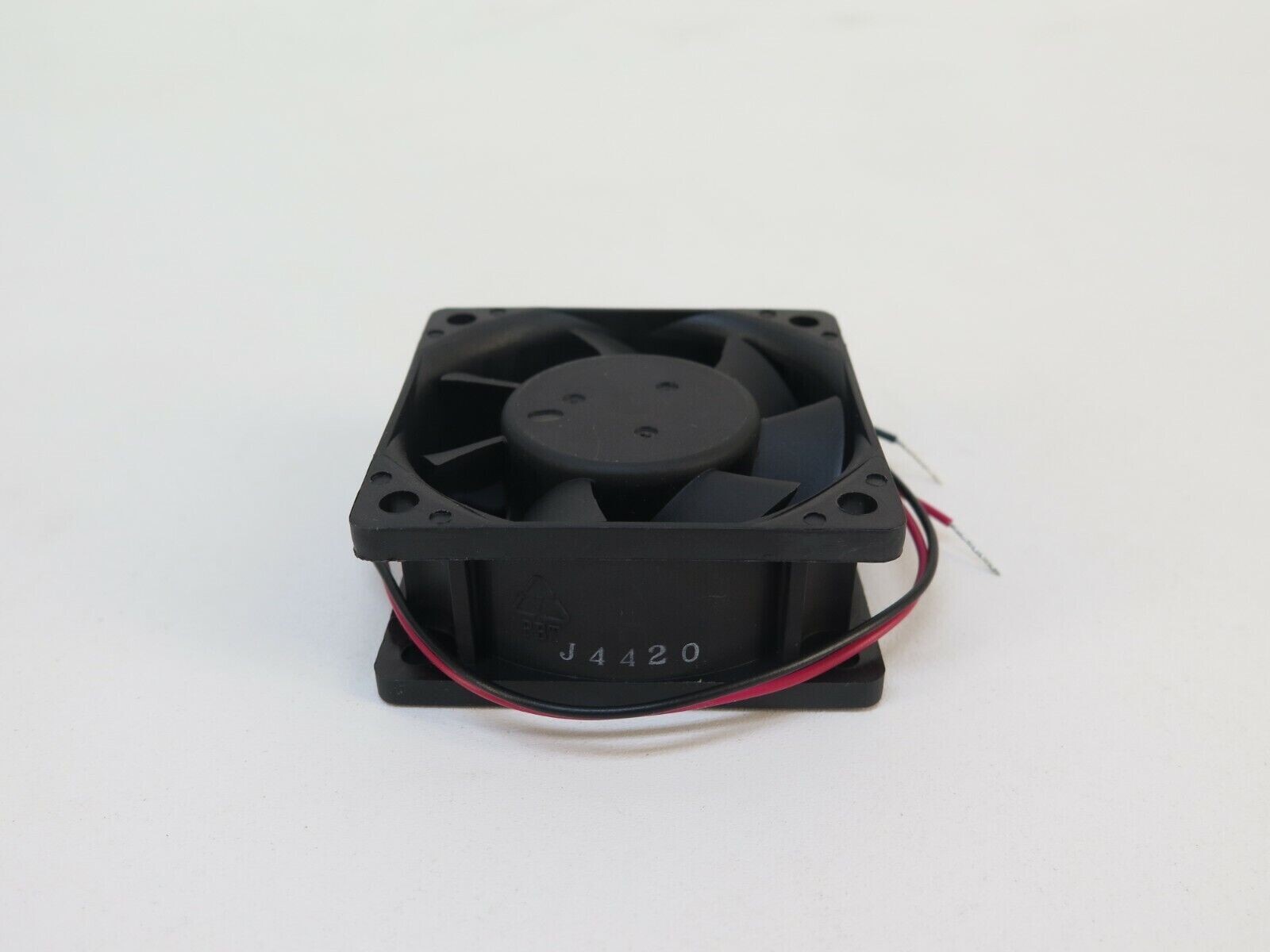 Delta AFB0612HH 60mm X 60mm Fan 2-Wire 12V 0.25A 5000 RPM