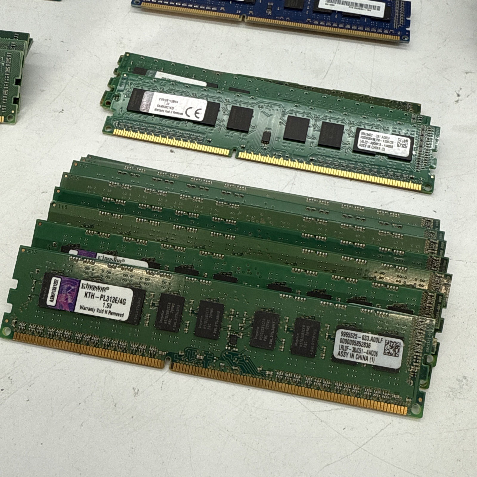 LOT OF 200 – 4GB DDR3 PC3 PC3L DIMM RAM Desktop Memory Mixed Brands & Speeds J10