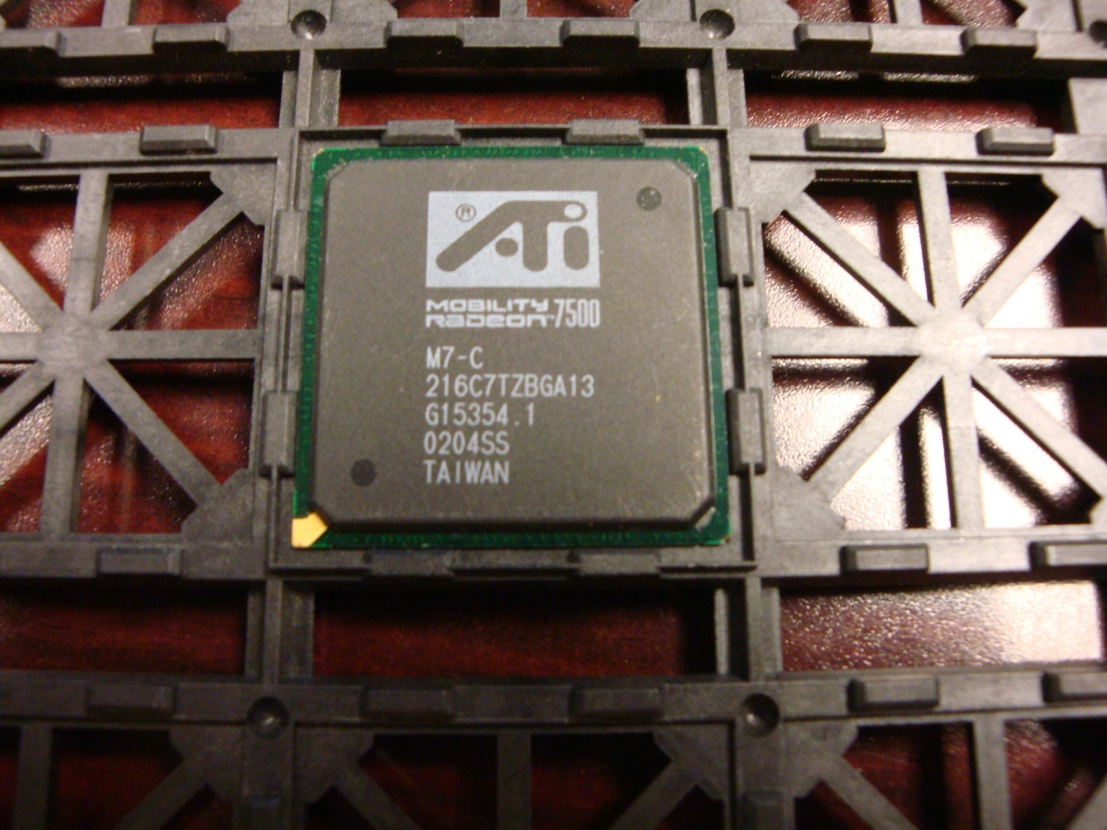 ATI VGA Chip Set 216C7TZBGA13