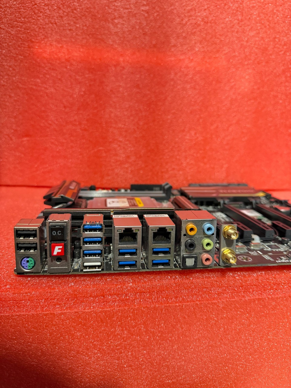 GIGABYTE GA-X99-UD5 WIFI Intel X99 LGA 2011-3 6Gb/s ATX 3.0 Chipset Motherboard