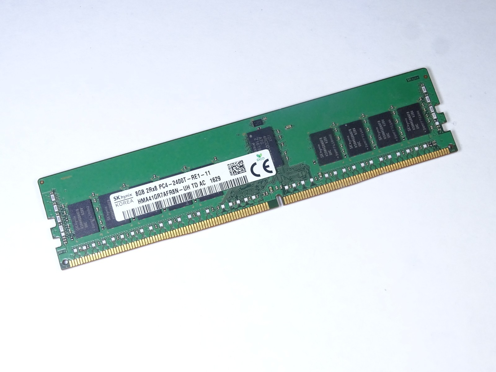 SK hynix 8GB DDR4-2400 PC4-19200 ECC RDIMM Server RAM (HMA41GR7AFR8N-UH)