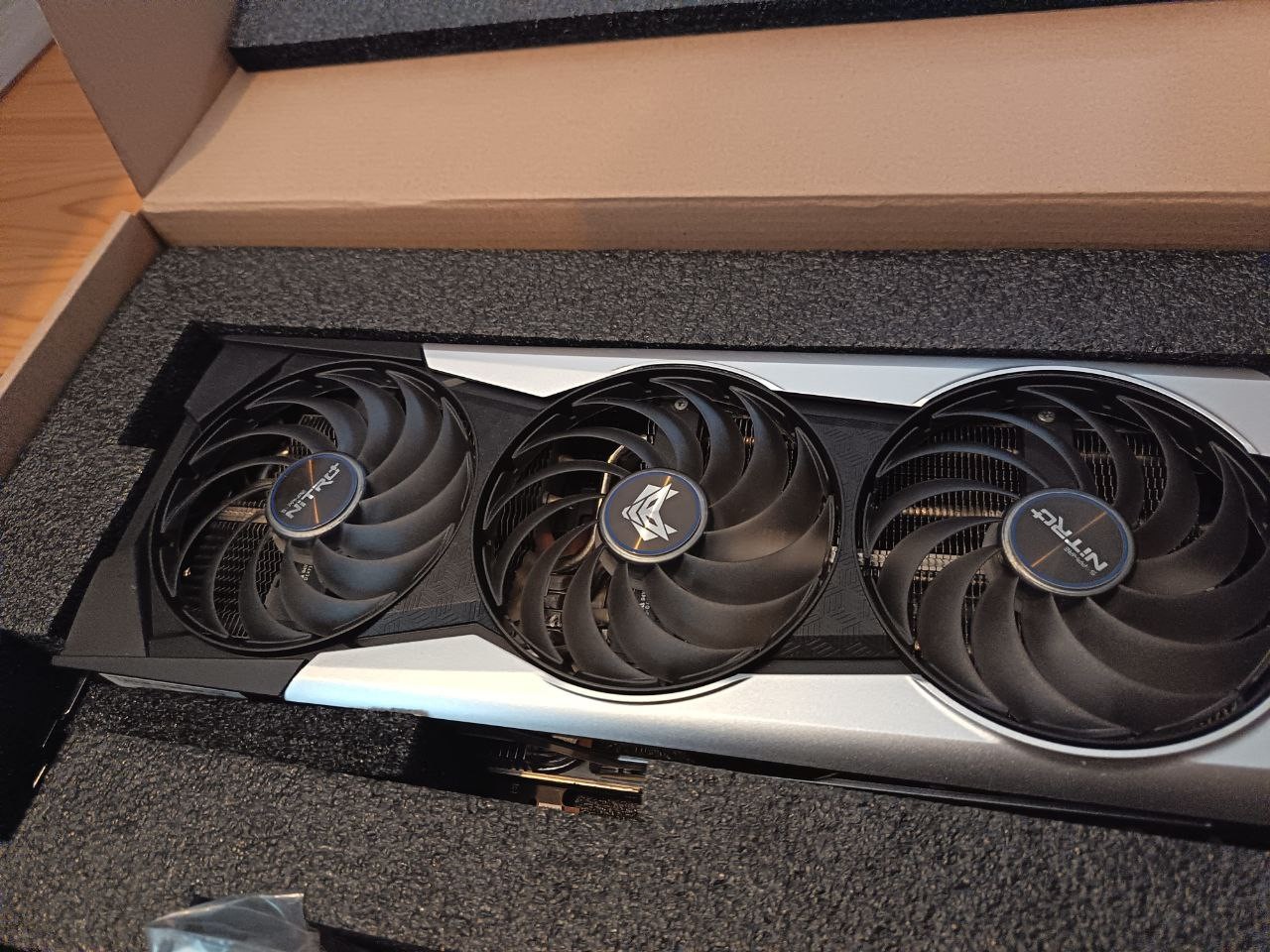 SAPPHIRE NITRO+ AMD Radeon RX 6900 XT SE 16GB GDDR6 Graphics Card