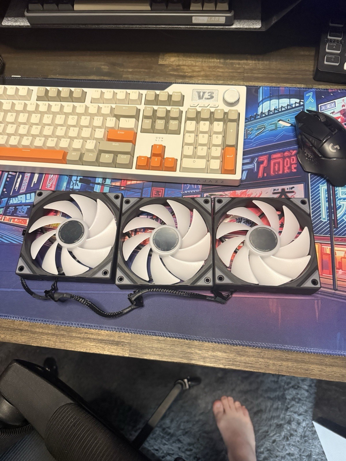 TRYX ROTA120 ARGB 120mm PWM 4-Pin Multicolor 12VDC Case Fans 3-Pack Black/White