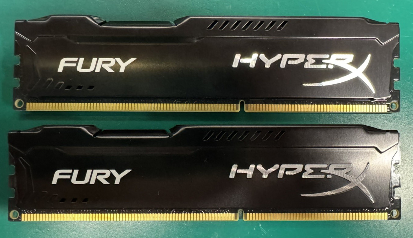 Kingston HyperX Fury 8GB Kit 2x4GB DDR3-1866 CL10 Desktop RAM HX318C10FBK2/8
