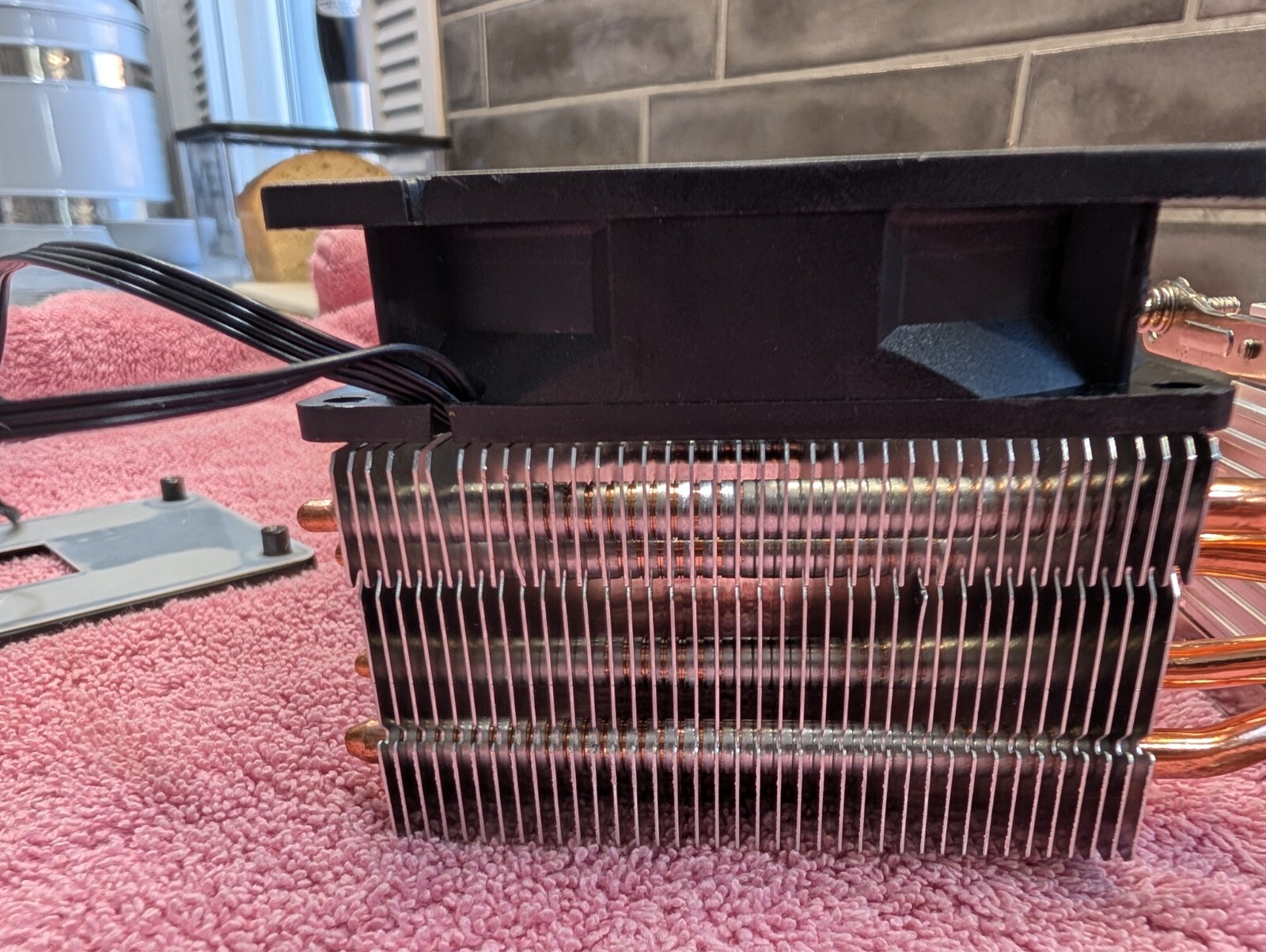 CoolerOne CPU Cooler 4 Heat Pipes, 90mm, ARGB, PWM Fan new pull from AM4 board